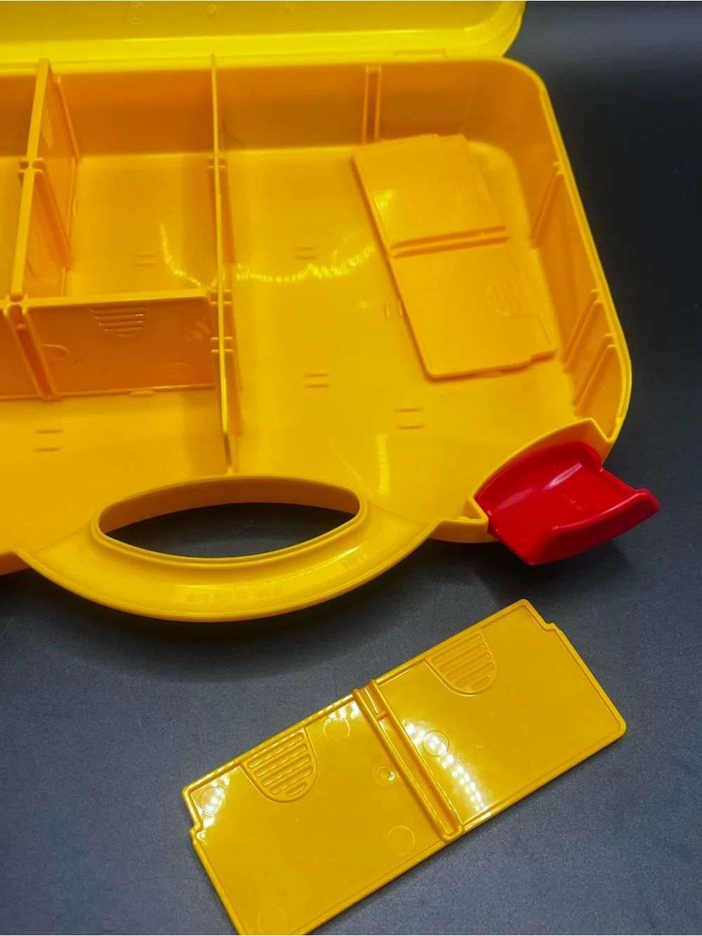 LEGO Plastic Storage Box / Carrying Case W/Handle Yellow Removable Dividers